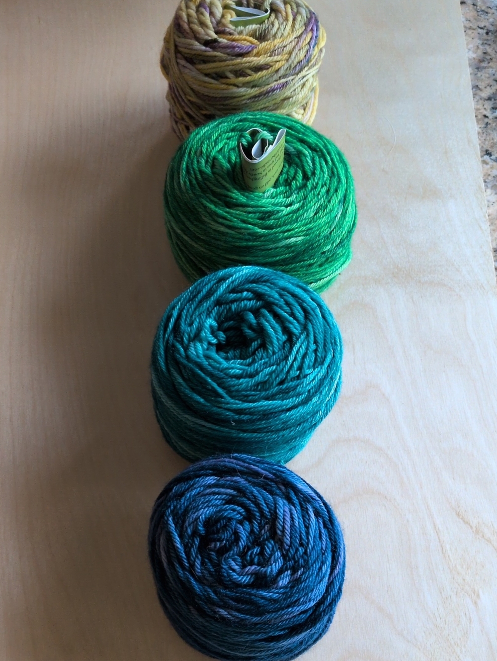 Apple Fiber Studio  Hand-Dyed Yarn Worsted Weight- 4 Partial Skeins De-stash - Picture 6 of 9